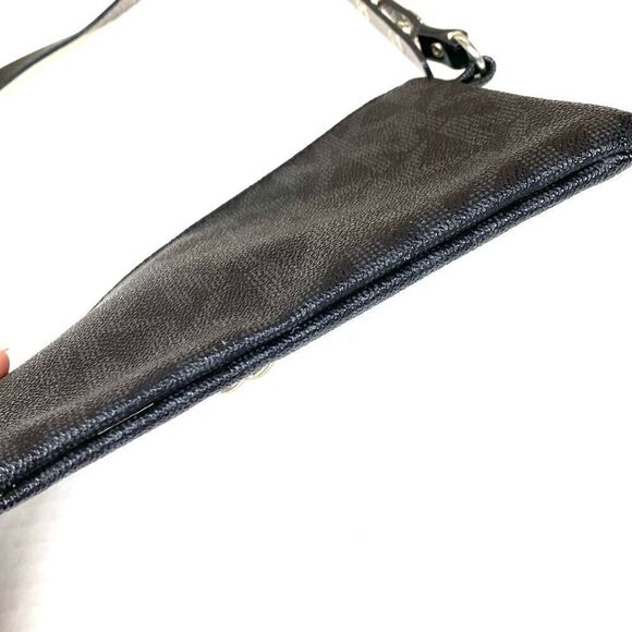 MK Michael Kors Black & Grey Monogram Pull Chain Belt Bag Mini Bag Purse - Picture 4 of 9
